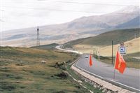 日晒雨淋全不怕！凯柏胶宝® 把汽车轮眉耐用度拉满了