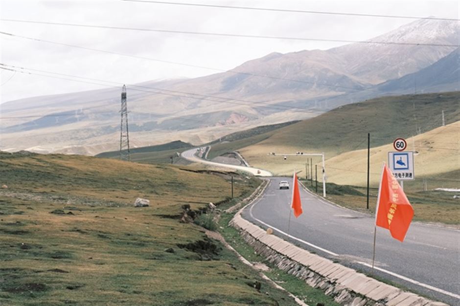 日晒雨淋全不怕！凯柏胶宝® 把汽车轮眉耐用度拉满了